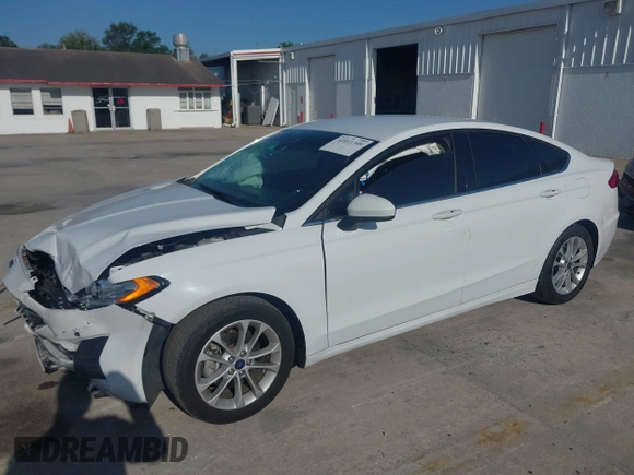 2019 Ford Fusion SE with VIN 3FA6P0HD1KR217840, listed as a IAAI auction lot 42011309 with 85,945 mi miles and . Bid and sale history available at carsss.com. Image 14.