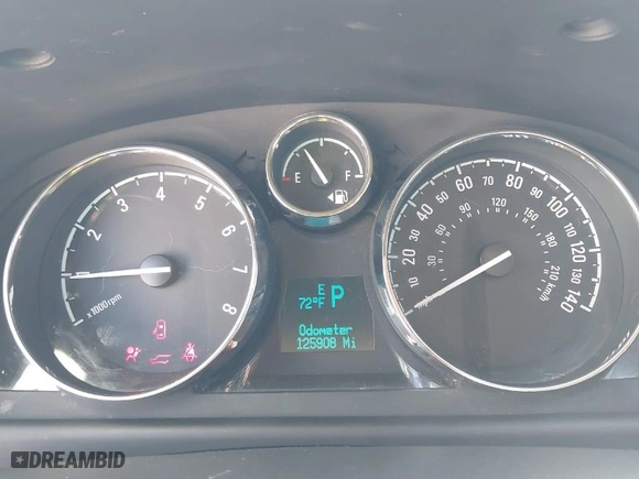2014 Chevrolet Captiva Sport Fleet LS with VIN 3GNAL2EK0ES578236, listed as a IAAI auction lot 41972400 with 125,908 mi miles. Bid and sale history available at carsss.com. Image 7.