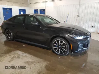 2022 BMW i4 eDrive40 z VIN WBY73AW02NFM83593, wystawiony jako Copart lot #69718443 z przebiegiem 3 352 mil mil oraz . Historia ofert i sprzedaży dostępna na DreamBid. Obrazek 4.