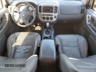2006 Ford Escape XLT with VIN 1FMYU93186KA54963, listed as a Copart auction lot 73976204 with 60,816 mi miles and Clean Title. Bid and sale history available at carsss.com. Image 8.