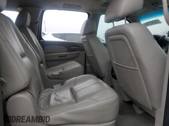 2014 GMC Yukon XL SLT with VIN 1GKS2KE70ER137838, listed as a Copart auction lot 85242764 with 288,821 mi miles and Clean Title. Bid and sale history available at carsss.com. Image 11.