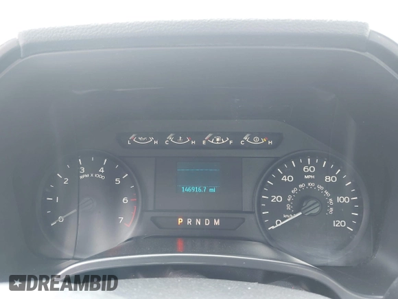 2019 Ford F-150 XL z VIN 1FTMF1C51KKC79270, wystawiony jako IAAI lot #42337543 z przebiegiem 146 916 mil mil oraz . Historia ofert i sprzedaży dostępna na DreamBid. Obrazek 7.