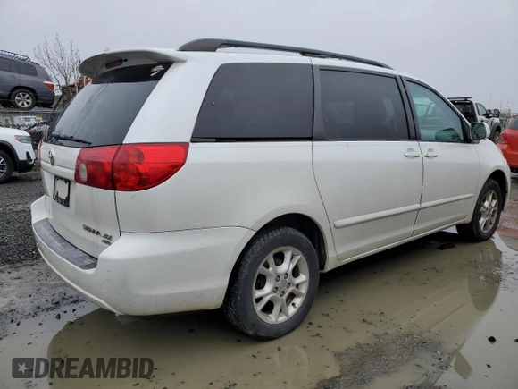 2006 Toyota Sienna XLE with VIN 5TDBA22C36S076388, listed as a Copart auction lot 86110244 with 212,132 mi miles and Clean Title. Bid and sale history available at carsss.com. Image 3.