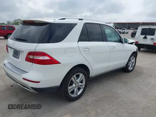2015 Mercedes-Benz M 350 with VIN 4JGDA5JBXFA528171, listed as a IAAI auction lot 41931784 with 92,163 mi miles and . Bid and sale history available at DreamBid. Image 4.