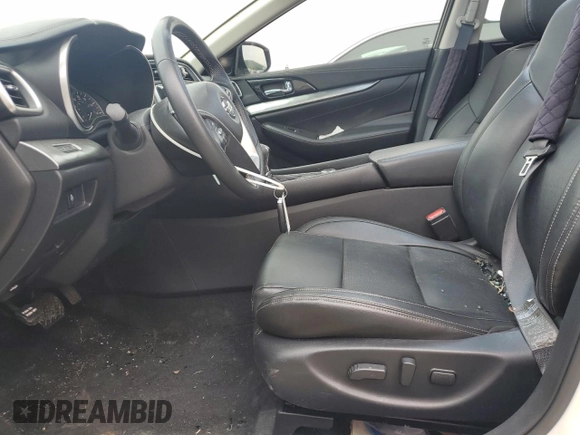 2020 Nissan Maxima SL z VIN 1N4AA6DV4LC367812, wystawiony jako Copart lot #49172675 z przebiegiem 53 215 mil mil oraz Szkoda całkowita • Salvage title. Historia ofert i sprzedaży dostępna na DreamBid. Obrazek 7.