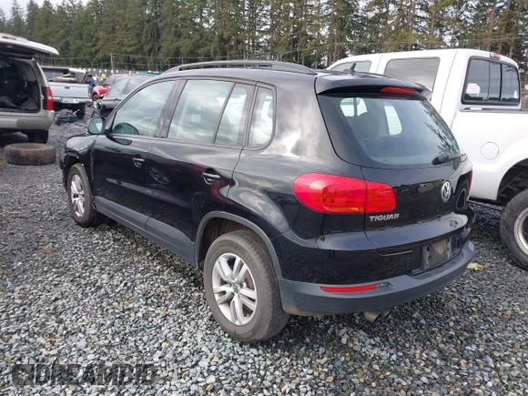 2016 Volkswagen Tiguan SE with VIN WVGBV7AX5GW511804, listed as a IAAI auction lot 41817295 with 75,831 mi miles and . Bid and sale history available at DreamBid. Image 3.
