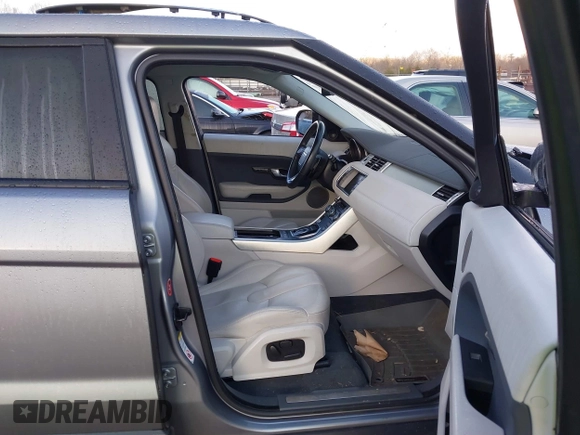 2013 Land Rover Range Rover Evoque Pure Premium z VIN SALVR2BG2DH707604, wystawiony jako IAAI lot #41199994 z przebiegiem 115 922 mil mil oraz . Historia ofert i sprzedaży dostępna na DreamBid. Obrazek 5.