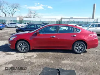 2015 Nissan Altima 2.5 S with VIN 1N4AL3AP6FC471897, listed as a IAAI auction lot 41882021 with 120,948 mi miles. Bid and sale history available at carsss.com. Image 14.