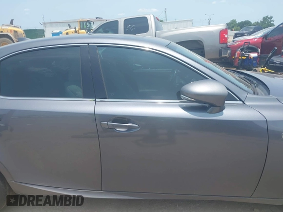 2014 Lexus IS 250 with VIN JTHBF1D2XE5000962, listed as a IAAI auction lot 42403697 with 110,106 mi miles and . Bid and sale history available at DreamBid. Image 13.