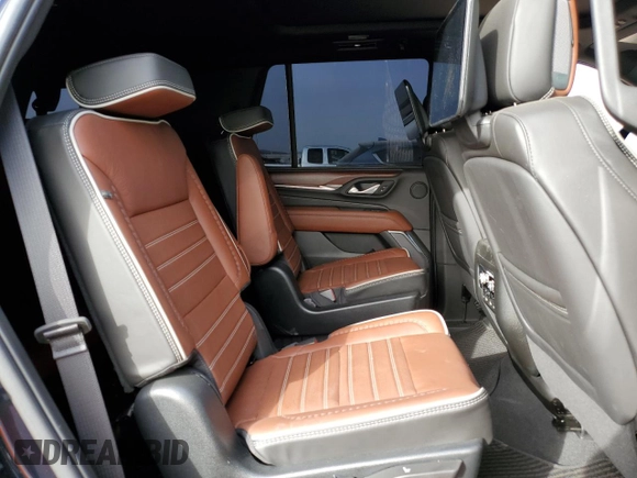 2023 GMC Yukon Denali Ultimate with VIN 1GKS2EKL7PR381606, listed as a Copart auction lot 43817325 with 27,272 mi miles and Salvage Title. Bid and sale history available at carsss.com. Image 12.