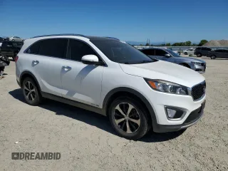 2017 Kia Sorento EX с VIN 5XYPHDA5XHG303074, выставлен на аукционе Copart как лот 61449155 с пробегом 140 245 миль миль и Списание • Salvage title. История ставок и продаж доступна на DreamBid. Изображение 4.