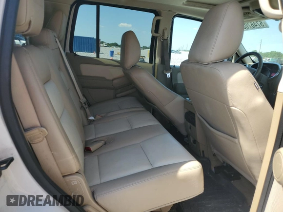 2010 Ford Explorer Eddie Bauer z VIN 1FMEU6EEXAUB15972, wystawiony jako Copart lot #57467035 z przebiegiem 211 304 mil mil oraz Szkoda całkowita • Salvage title. Historia ofert i sprzedaży dostępna na DreamBid. Obrazek 11.