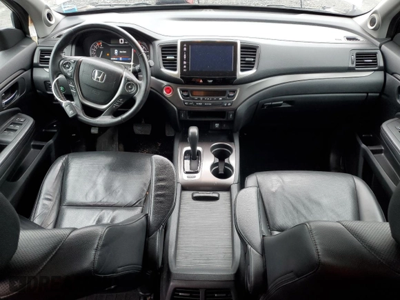 2018 Honda Ridgeline RTL-T z VIN 5FPYK3F65JB003934, wystawiony jako Copart lot #55588265 z przebiegiem 67 648 mil mil oraz Szkody całkowita. Historia ofert i sprzedaży dostępna na DreamBid. Obrazek 8.