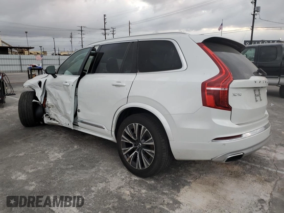 2021 Volvo XC90 Inscription Expression with VIN YV4BR00K8M1736875, listed as a Copart auction lot 69825752 with 15,710 mi miles. Bid and sale history available at carsss.com. Image 2.