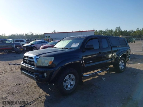 2008 Toyota Tacoma PreRunner with VIN 5TETU62N68Z483812, listed as a IAAI auction lot 41794771 with 244,792 mi miles. Bid and sale history available at carsss.com. Image 2.