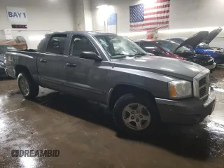 2005 Dodge Dakota SLT with VIN 1D7HE48K45S326208, listed as a Copart auction lot 89149135 with 227,301 mi miles and Salvage Title. Bid and sale history available at DreamBid. Image 4.