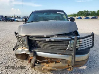 2002 Ford F-150 XL with VIN 1FTRF17232NB22280, listed as a Copart auction lot 62170845 with 216,468 mi miles and Salvage title. Bid and sale history available at DreamBid. Image 5.