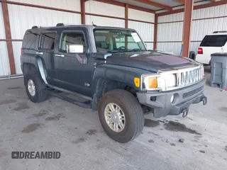 2007 Hummer H3 SUV z VIN 5GTDN13E178241036, wystawiony jako IAAI lot #42291189 z przebiegiem 152 922 mil mil oraz . Historia ofert i sprzedaży dostępna na DreamBid. Obrazek 1.