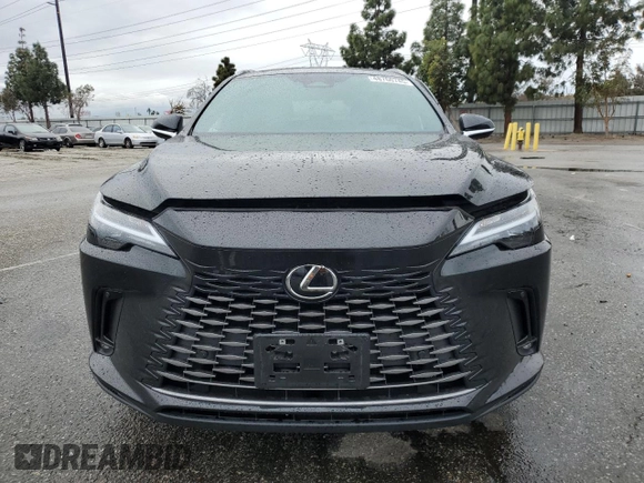 2023 Lexus RX 350h z VIN 2T2BBMCAXPC015258, wystawiony jako Copart lot #48760745 z przebiegiem 22 839 mil mil oraz Szkoda całkowita • Salvage title. Historia ofert i sprzedaży dostępna na DreamBid. Obrazek 5.