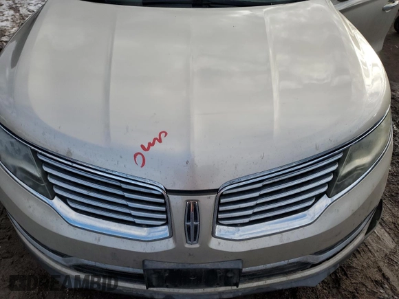 2017 Lincoln MKX Select with VIN 2LMPJ8KRXHBL12357, listed as a Copart auction lot 43250985 with 105,483 mi miles and Salvage Title. Bid and sale history available at carsss.com. Image 14.