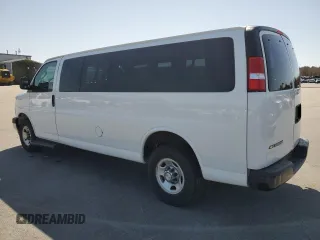 2020 Chevrolet Express Passenger LT with VIN 1GAZGPFG8L1176429, listed as a Copart auction lot 50260385 with 91,431 mi miles and Clean title. Bid and sale history available at DreamBid. Image 2.