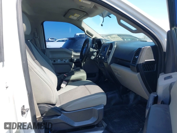2016 Ford F-150 XLT with VIN 1FTEW1EF5GFA47782, listed as a IAAI auction lot 41870772 with 118,121 mi miles. Bid and sale history available at carsss.com. Image 5.