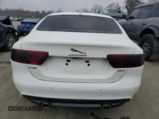 2019 Jaguar XE 25t Premium with VIN SAJAD4FX2KCP54489, listed as a Copart auction lot 85994934 with 79,018 mi miles and Salvage Title. Bid and sale history available at carsss.com. Image 6.
