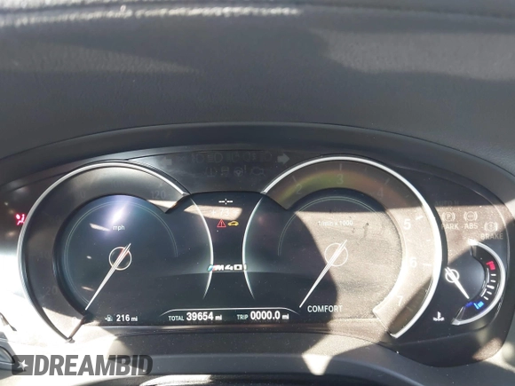 2019 BMW X3 M40i with VIN 5UXTS3C59KLR72809, listed as a IAAI auction lot 41893066 with 39,654 mi miles and . Bid and sale history available at DreamBid. Image 7.
