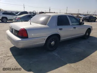2007 Ford Police Interceptor with VIN 2FAFP71W87X109535, listed as a Copart auction lot 70670624 with 185,201 mi miles and Clean Title. Bid and sale history available at carsss.com. Image 3.
