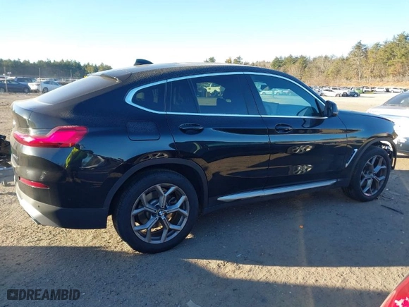2023 BMW X4 xDrive30i with VIN 5UX33DT0XP9P68399, listed as a IAAI auction lot 41263240 with NaN miles. Bid and sale history available at carsss.com. Image 14.