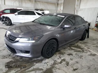 2014 Honda Accord Touring z VIN 1HGCR6F73EA008297, wystawiony jako Copart lot #81335724 z przebiegiem 200 415 mil mil oraz Szkoda całkowita • Salvage title. Historia ofert i sprzedaży dostępna na DreamBid. Obrazek 1.