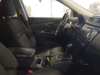 2017 Nissan Rogue SL with VIN 5N1AT2MV1HC828349, listed as a IAAI auction lot 41607853 with 155,061 mi miles. Bid and sale history available at carsss.com. Image 5.