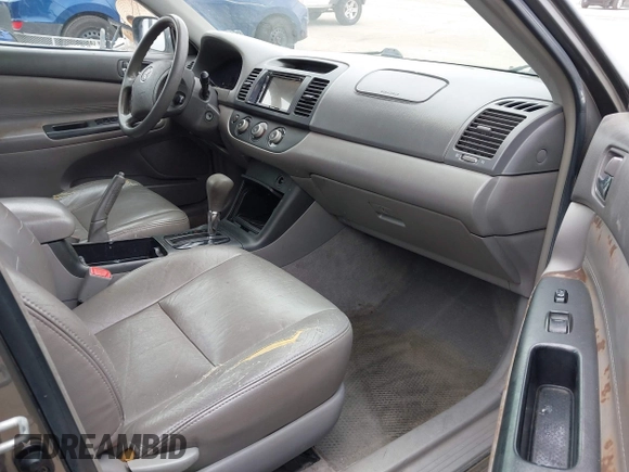 2006 Toyota Camry STD with VIN 4T1BE32K46U680668, listed as a IAAI auction lot 42205981 with 163,277 mi miles. Bid and sale history available at carsss.com. Image 5.