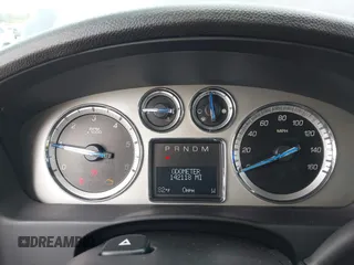 2013 Cadillac Escalade Premium z VIN 1GYS3CEF5DR358253, wystawiony jako IAAI lot #42332393 z przebiegiem 142 118 mil mil oraz . Historia ofert i sprzedaży dostępna na DreamBid. Obrazek 7.