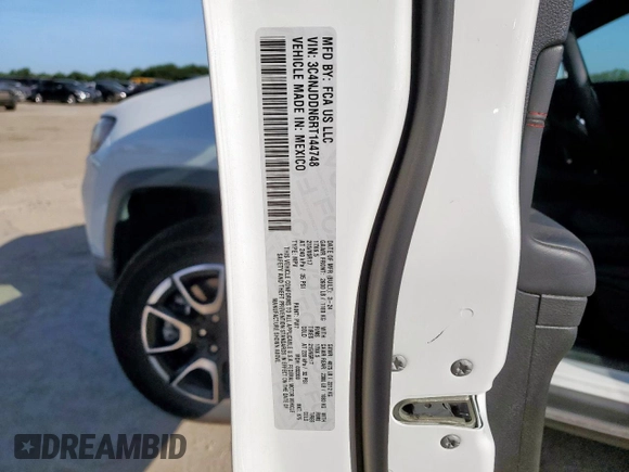 2024 Jeep Compass Trailhawk with VIN 3C4NJDDN6RT144748, listed as a Copart auction lot 62675405 with 22,511 mi miles and Clean title. Bid and sale history available at DreamBid. Image 13.