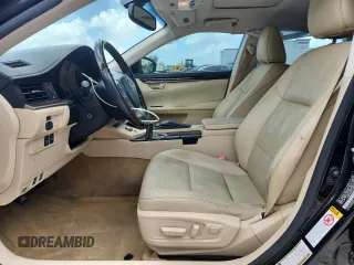2014 Lexus ES 330 with VIN JTHBK1GG4E2146293, listed as a Copart auction lot 60622285 with 102,329 mi miles and Salvage title. Bid and sale history available at DreamBid. Image 7.