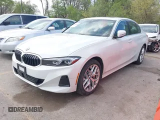 2025 BMW 3 Series 330i xDrive with VIN 3MW89CW00S8F11845, listed as a IAAI auction lot 42052983 with 4,879 mi miles. Bid and sale history available at carsss.com. Image 17.