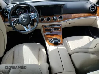 2019 Mercedes-Benz E 300 z VIN WDDZF4KBXKA489277, wystawiony jako Copart lot #58079675 z przebiegiem 75 384 mil mil oraz Szkoda całkowita • Salvage title. Historia ofert i sprzedaży dostępna na DreamBid. Obrazek 8.