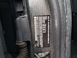 2015 BMW i3 z VIN WBY1Z2C56FV555929, wystawiony jako Copart lot #51780785 z przebiegiem 83 053 mil mil oraz Szkoda całkowita • Salvage title. Historia ofert i sprzedaży dostępna na DreamBid. Obrazek 12.