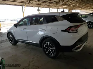 2024 Kia Sportage EX with VIN 5XYK33DF9RG200981, listed as a Copart auction lot 54013885 with 8,387 mi miles and Salvage Title. Bid and sale history available at carsss.com. Image 2.