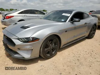2021 Ford Mustang EcoBoost z VIN 1FA6P8TH8M5147591, wystawiony jako Copart lot #54066385 z przebiegiem 55 768 mil mil oraz Czysty tytuł • Clean title. Historia ofert i sprzedaży dostępna na DreamBid. Obrazek 1.