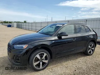 2022 Audi Q5 S line Prestige with VIN WA1FAAFY7N2111029, listed as a Copart auction lot 61124405 with 28,442 mi miles and Salvage title. Bid and sale history available at DreamBid. Image 1.
