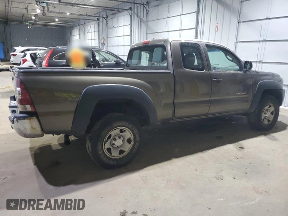 2010 Toyota Tacoma with VIN 5TEUX4EN2AZ700788, listed as a Copart auction lot 85954404 with 116,012 mi miles and Salvage Title. Bid and sale history available at carsss.com. Image 3.