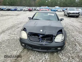 2002 Mercedes-Benz SLK 320 z VIN WDBKK65F22F249238, wystawiony jako Copart lot #84938474 z przebiegiem 128 108 mil mil oraz Szkoda całkowita • Salvage title. Historia ofert i sprzedaży dostępna na DreamBid. Obrazek 11.