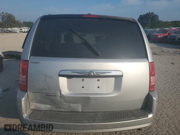 2008 Chrysler Town & Country Touring with VIN 2A8HR54P08R612643, listed as a Copart auction lot 53946595 with 95,010 mi miles and Non Repairable. Bid and sale history available at DreamBid. Image 6.