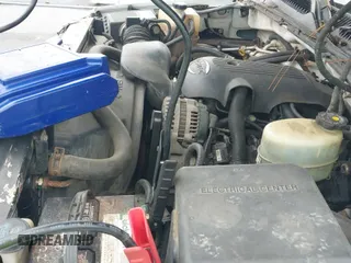 2001 Chevrolet Silverado 2500 с VIN 1GBHC24U11Z319315, выставлен на аукционе IAAI как лот 42423265 с пробегом 243 359 миль миль и . История ставок и продаж доступна на DreamBid. Изображение 19.