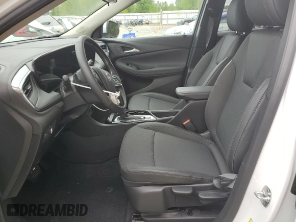 2025 Buick Encore GX Preferred with VIN KL4AMCSLXSB127003, listed as a Copart auction lot 56205685 with 7,426 mi miles and Clean title. Bid and sale history available at DreamBid. Image 7.
