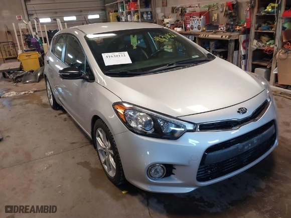 2016 Kia Forte 5-Door SX with VIN KNAFZ5A37G5498441, listed as a IAAI auction lot 41630122 with 118,802 mi miles. Bid and sale history available at carsss.com. Image 1.