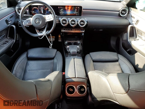 2020 Mercedes-Benz CLA 250 z VIN WDD5J4HB4LN073952, wystawiony jako Copart lot #64098345 z przebiegiem 38 773 mil mil oraz Szkoda całkowita • Salvage title. Historia ofert i sprzedaży dostępna na DreamBid. Obrazek 8.