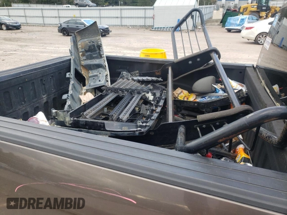 2015 Ford F-150 XLT with VIN 1FTEW1EP3FFC87968, listed as a Copart auction lot 52022795 with 204,904 mi miles and Salvage Title. Bid and sale history available at carsss.com. Image 12.